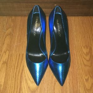 Tamara Mellon Shoes - Tamara Mellon snakeskin heels! EUC! Tamara Mellon Shoes - Tamara Mellon snakeskin heels! EUC!
